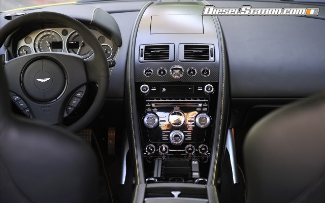 Aston Martin V12 Vantage S 2014 Widescreen Picture #8 Aston Martin V12 Vantage S 2014 Widescreen Picture #8